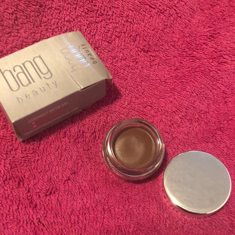 Brand new gel eyeliner for eyebrows